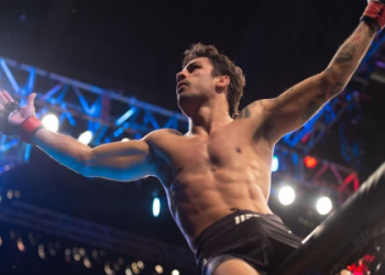 UFC 4 Best Fighting Style Guide: Kickboxer, Wrestler, and More