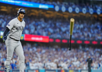 Buy Green New York Yankees Jersey – Perfect for Fans and Collectors