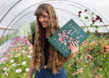 Davis Thompsons Wife: Holly Grace Robinsons Biography and Life