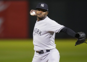 Understanding the Difference Between a Perfect Game and a No Hitter