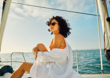 See Photos of Tiger Woods Yacht Amazing Luxury Life