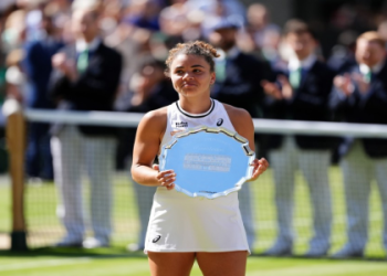 Krejcikova vs Paolini Prediction: Will Krejcikova Win again? Simple Match Preview to Help You Decide Who to Bet On