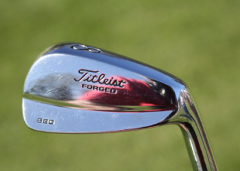 Adam Scott In The Bag:  A Look at the Clubs Hes Using to Win!