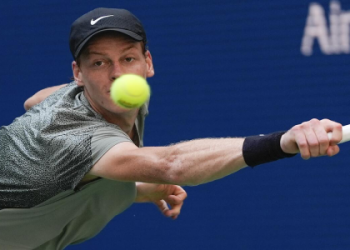 Sinner Score Now: Find Out if Hes Winning or Losing Right This Minute