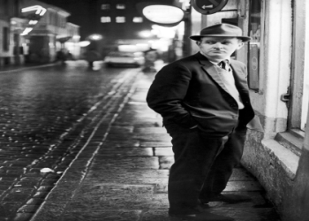 David Carr Net Worth: Find Out How Much Money He Made.