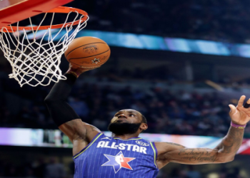 LeBron Wingspan: Amazing Facts. How Huge Is It Really?