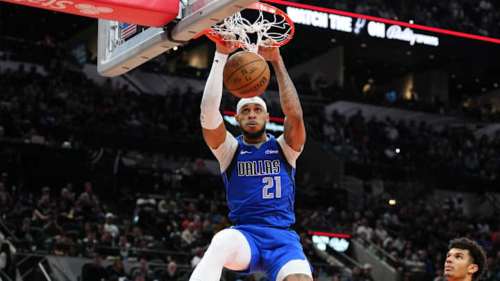 Breaking down the Mavericks starting lineup: Heres what you need to know before the game begins!