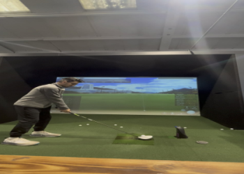 Jon DeChambeaus Crazy Long Drive: How Does He Do It? (Golf Tips Inside)