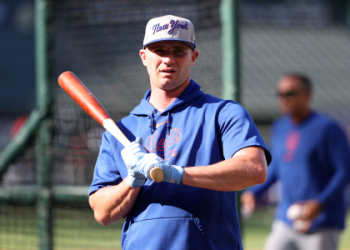 Pete Alonso Card: Where to Find and What to look for?