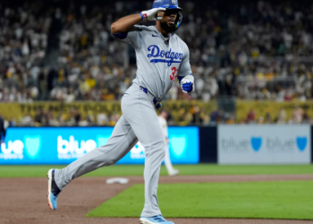 Padres Manager 2024: Who Will Lead? (San Diegos Coaching Search)