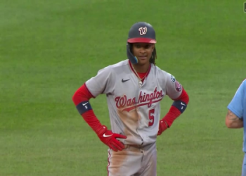 Best Way to Pick Off in MLB The Show: Secrets to Nabbing Base Stealers!