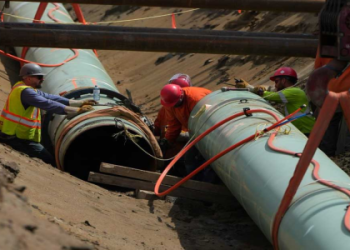 Investing in Tidewater Pipeline: Is it Right for You? (Pros & Cons)