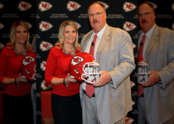 How is Garrett Reid remembered today? (See how the NFL community honors Andy Reids son)