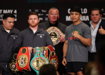 How much Munguia get paid? What sources say about his check.