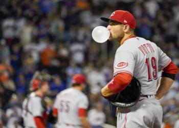 Looking for Cincinnati Reds vs Yankees match player stats analysis? Check out the complete hitting and pitching results easily.