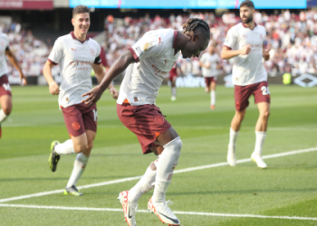 What is the story behind the Justin Jefferson logo? Learn the cool meaning of his famous symbol.