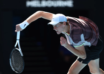 Jannik Sinner vs Medvedev: A Deep Dive Prediction