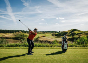 Discover Hadwin Golfers unique swing technique: Understand the key moves behind his consistent golf game performance.