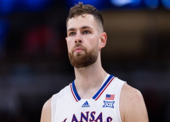 Hunter Dickinson Transfer: Top Schools He Might Pick