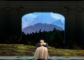 What is the Botez Sisters Net Worth? A Deep Dive